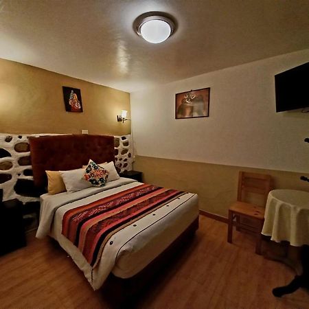 Hotel Humantay Lodge โอยานไตตามโบ ภายนอก รูปภาพ