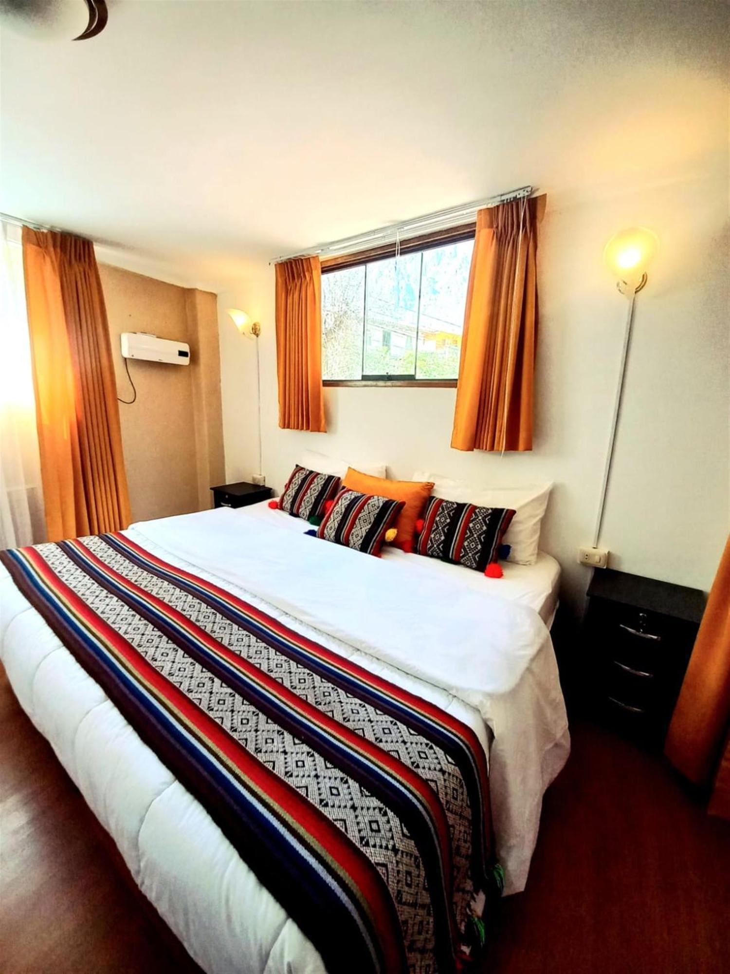 Hotel Humantay Lodge โอยานไตตามโบ ภายนอก รูปภาพ