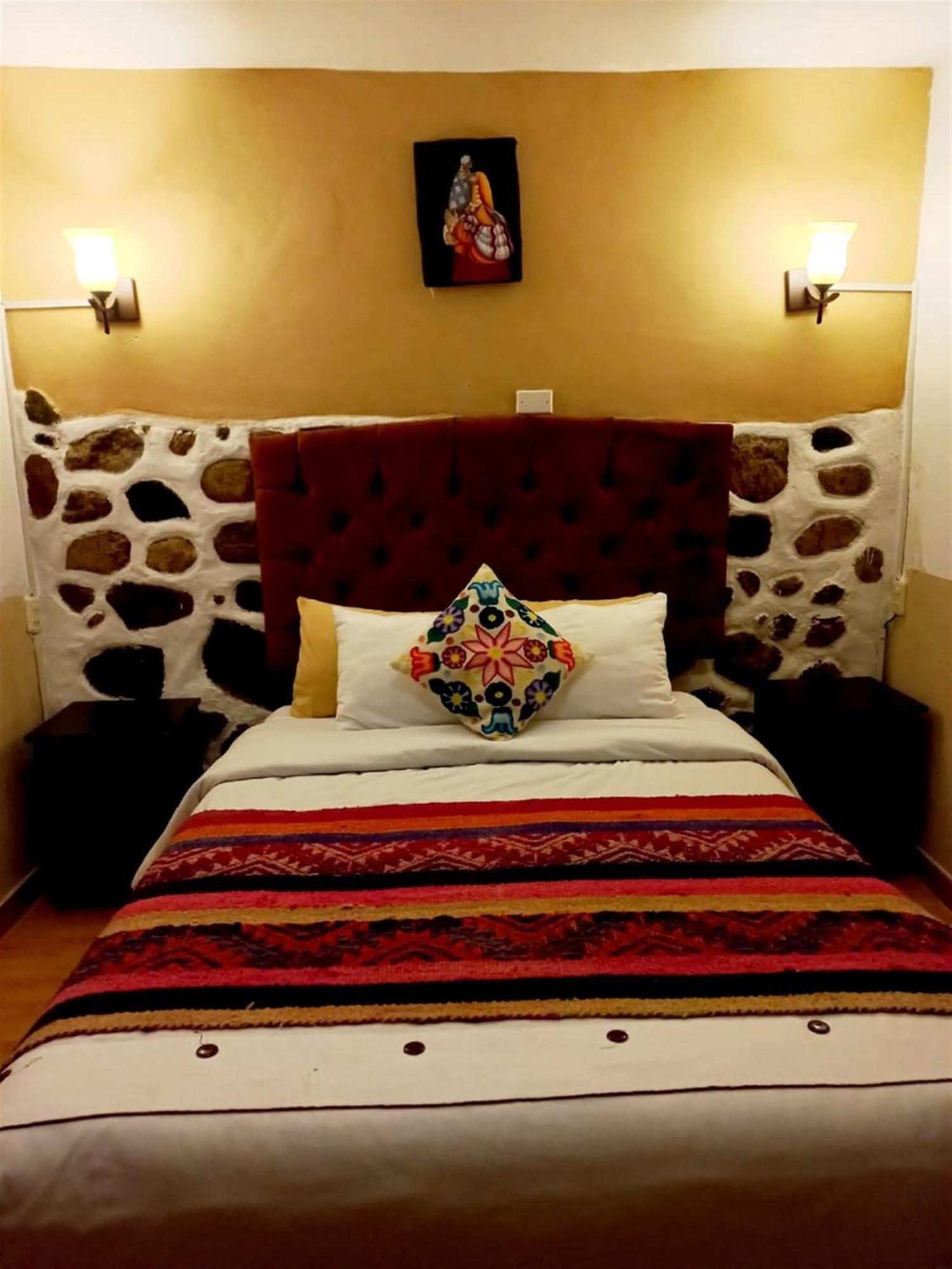 Hotel Humantay Lodge โอยานไตตามโบ ภายนอก รูปภาพ